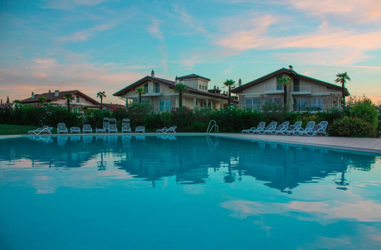 Sky Fort Garda View Сирмионе Экстерьер фото